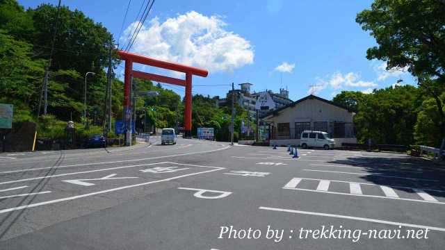 筑波山 鳥居 駐車場