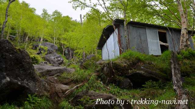 避難小屋 男体山