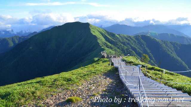 剣山 山頂