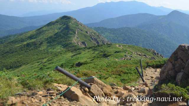 登山道 トレッキング 至仏山